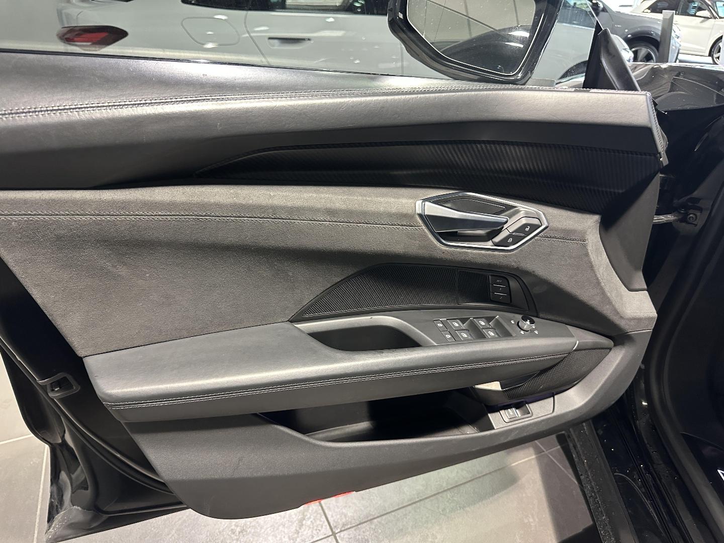 Image about Audi e-tron GT e-tron GT Extended quattro 350,00 kW