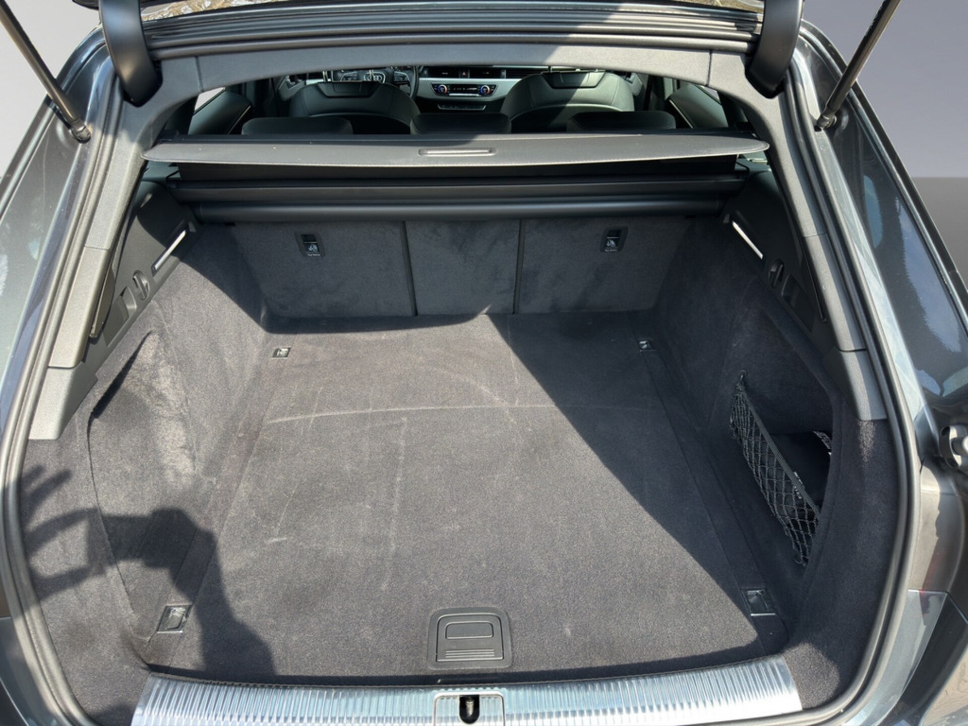Audi A4 Avant Advanced