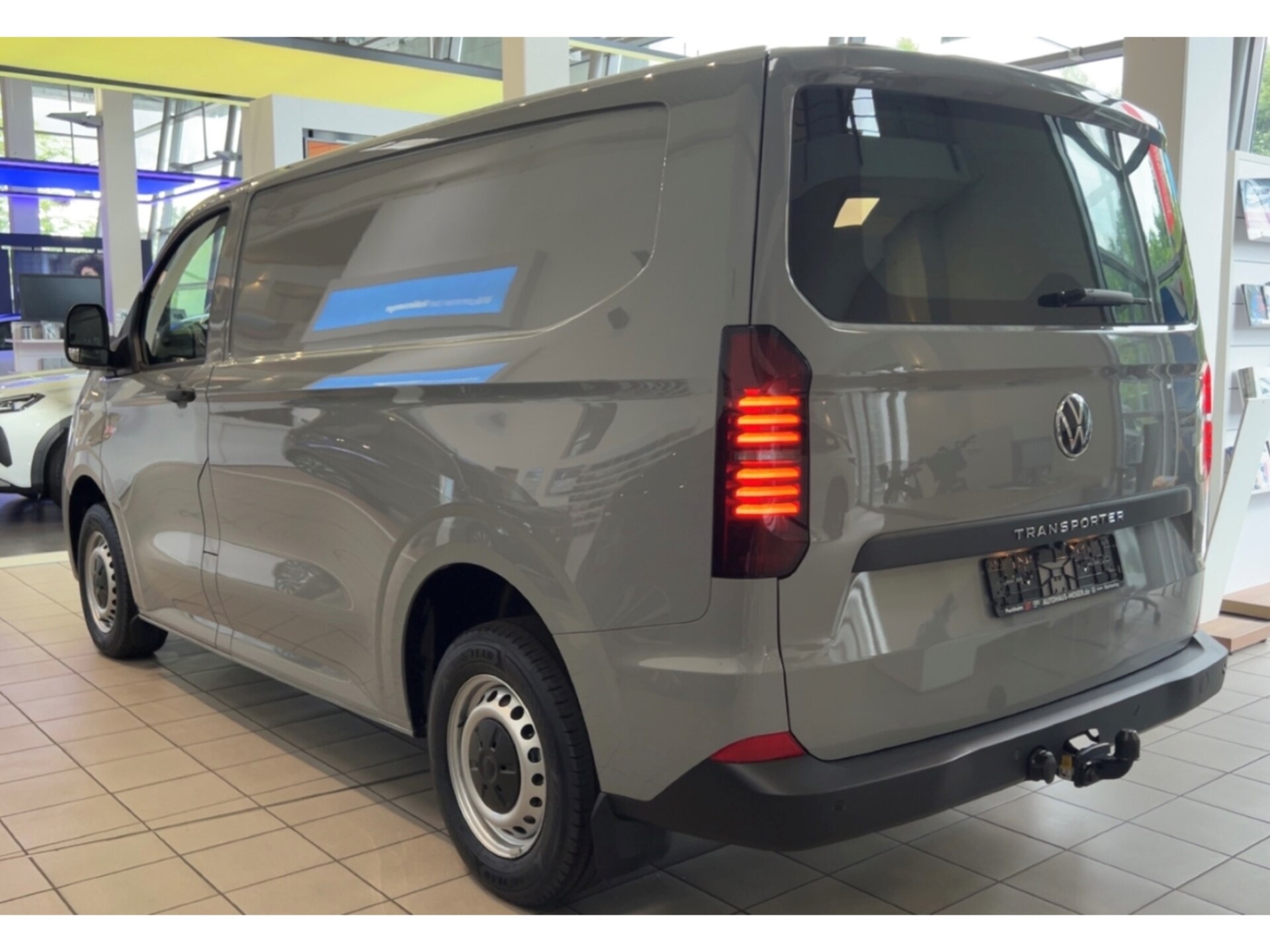 Volkswagen Transporter Kasten kurzer Radstand