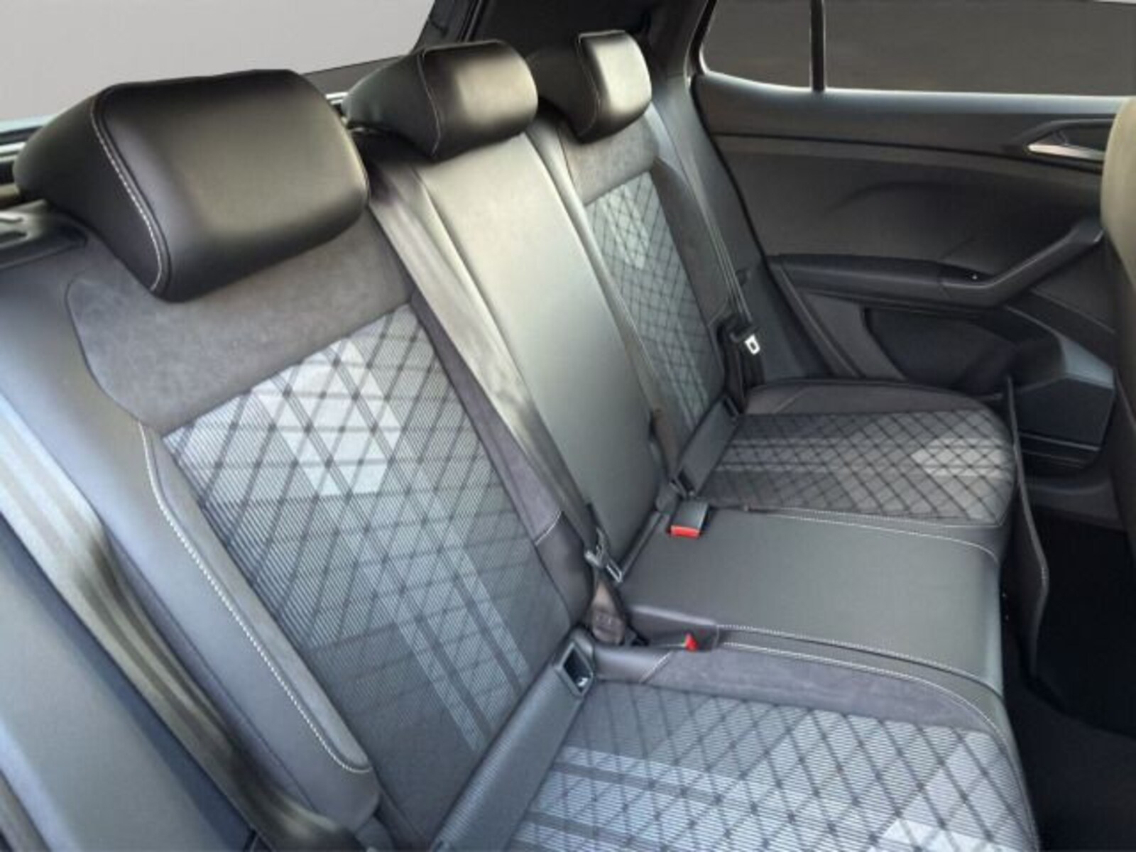 Volkswagen T-Cross – Bild 14