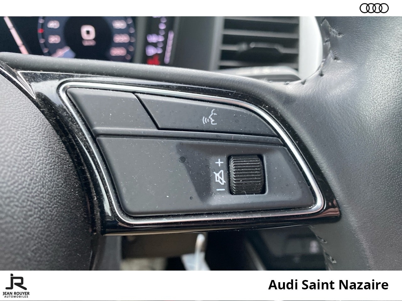 Image about Audi A1 citycarver Design 30 TFSI 85 kW (116 ch) 6 vitesses