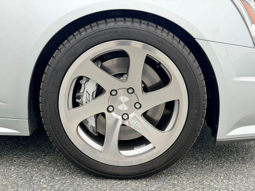 2011 Cadillac CTS V - Photo 18