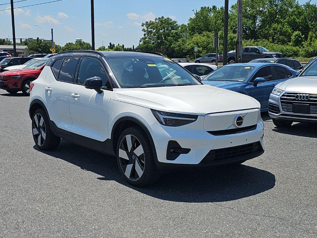 2023 Volvo XC40 P8 Recharge Ultimate AWD's photo
