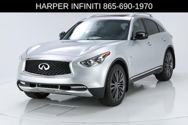 2017 INFINITI QX70