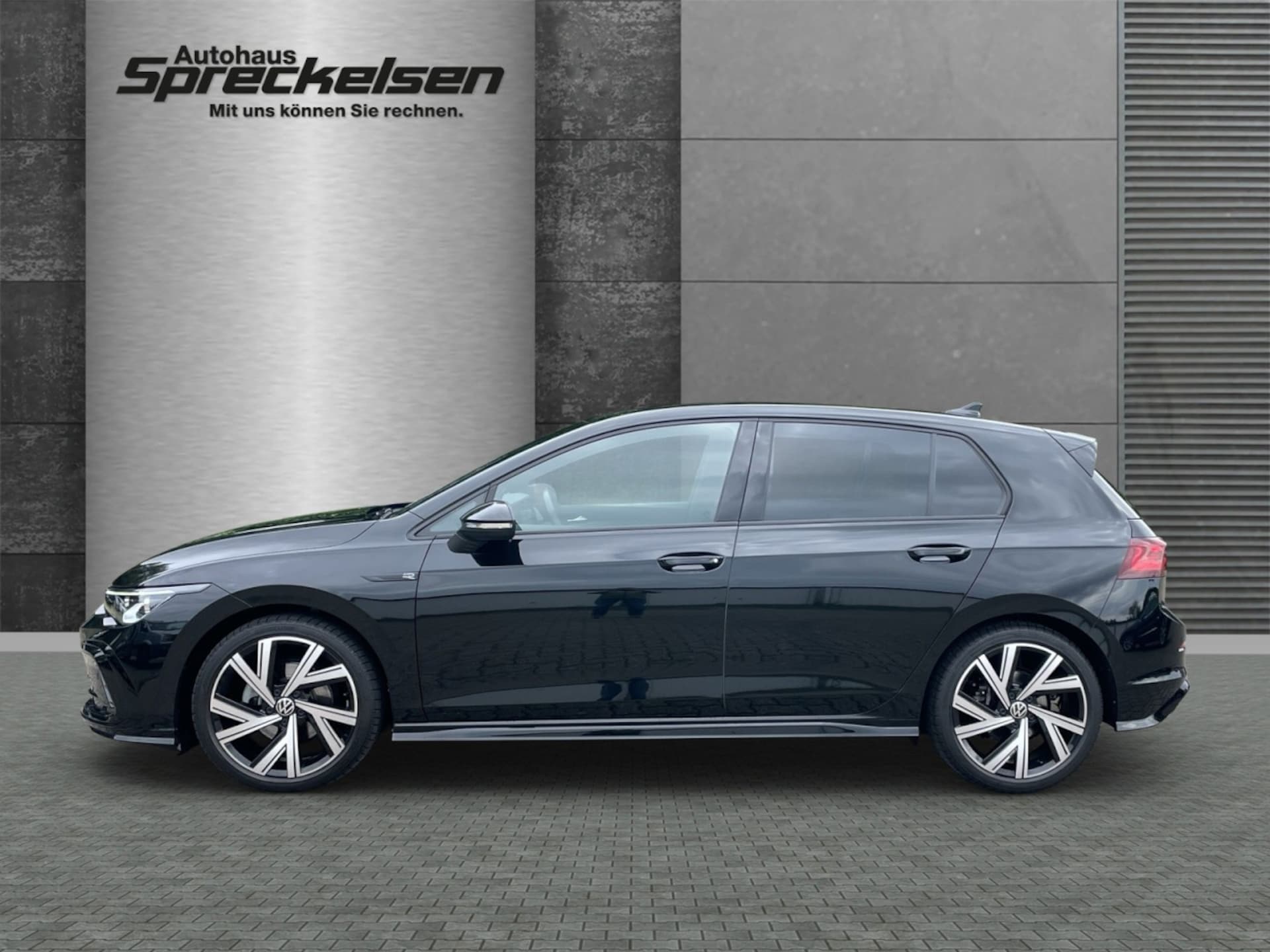 Volkswagen Golf R-Line