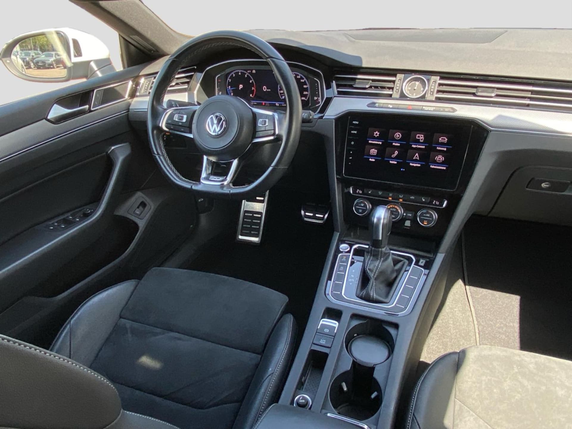 Volkswagen Arteon R-Line