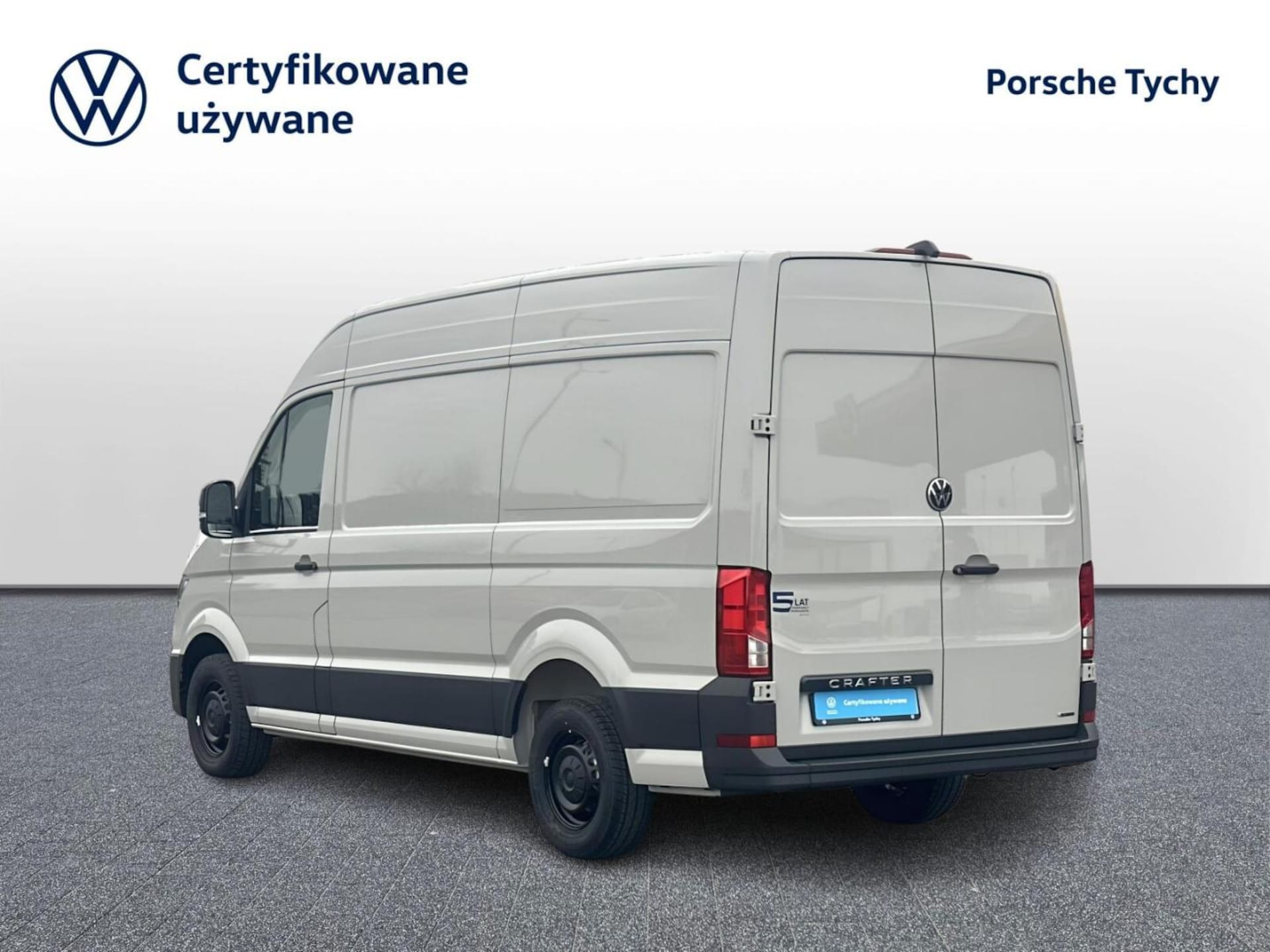 Volkswagen Crafter Furgon średni rozstaw osi