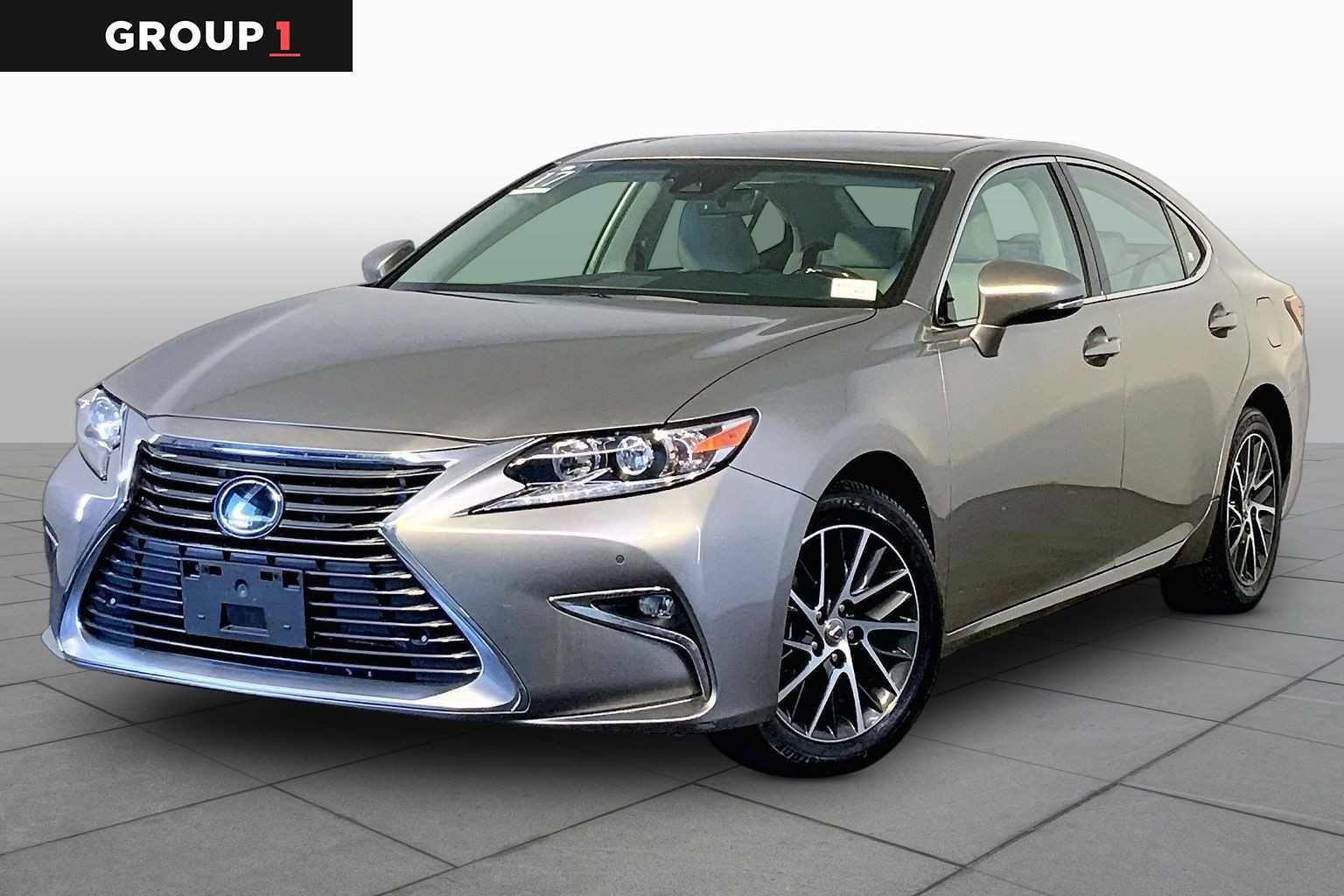 2017 Lexus ES 350 350's photo