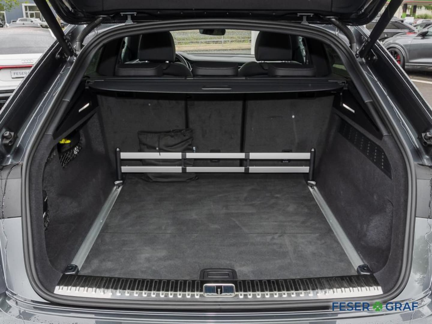 Bild über Audi Q8 SUV 50 TDI quattro tiptronic - für weitere Informationen kontaktieren Sie den Audi Partner