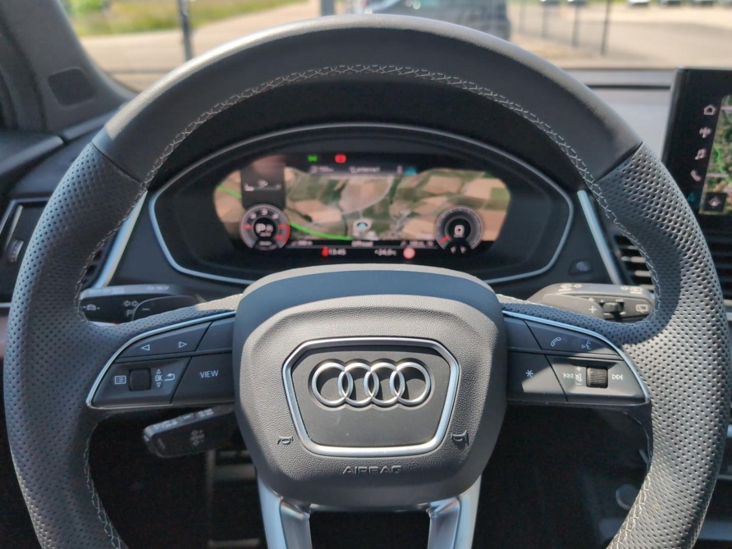 Image about Audi Q5 40 TDI quattro S tronic
