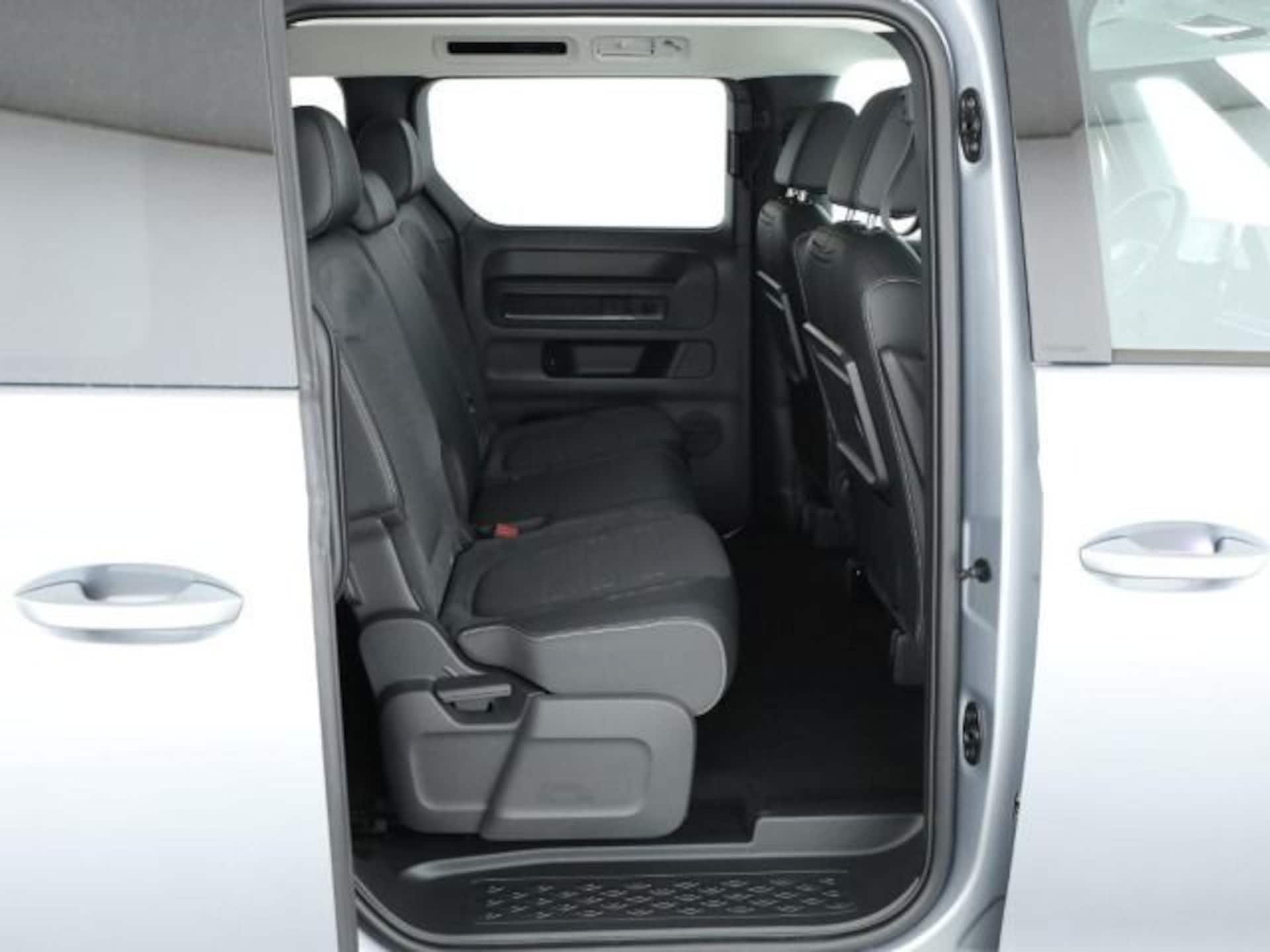Volkswagen ID. Buzz Pure