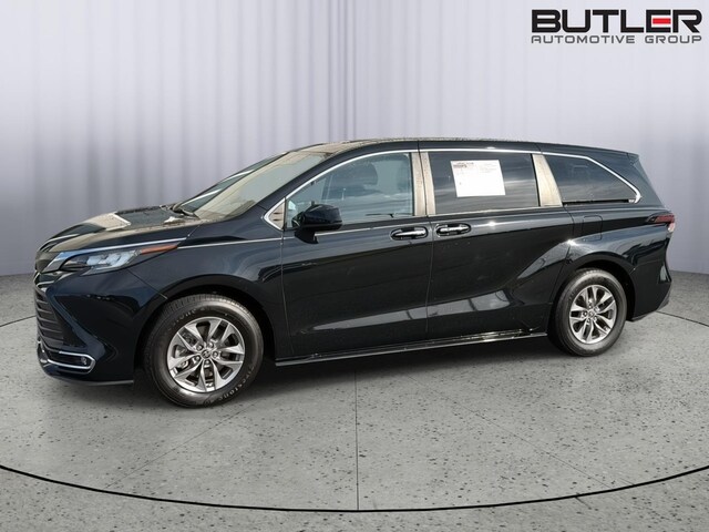 2023 Toyota Sienna