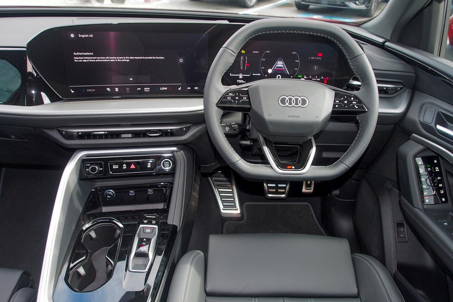 Image about Audi Q5 Sportback TFSI quattro 200 kW sport
