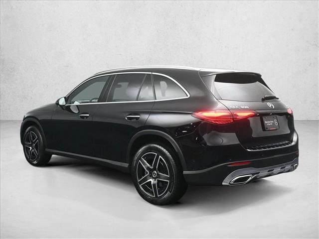 2026 Mercedes-Benz GLC 300