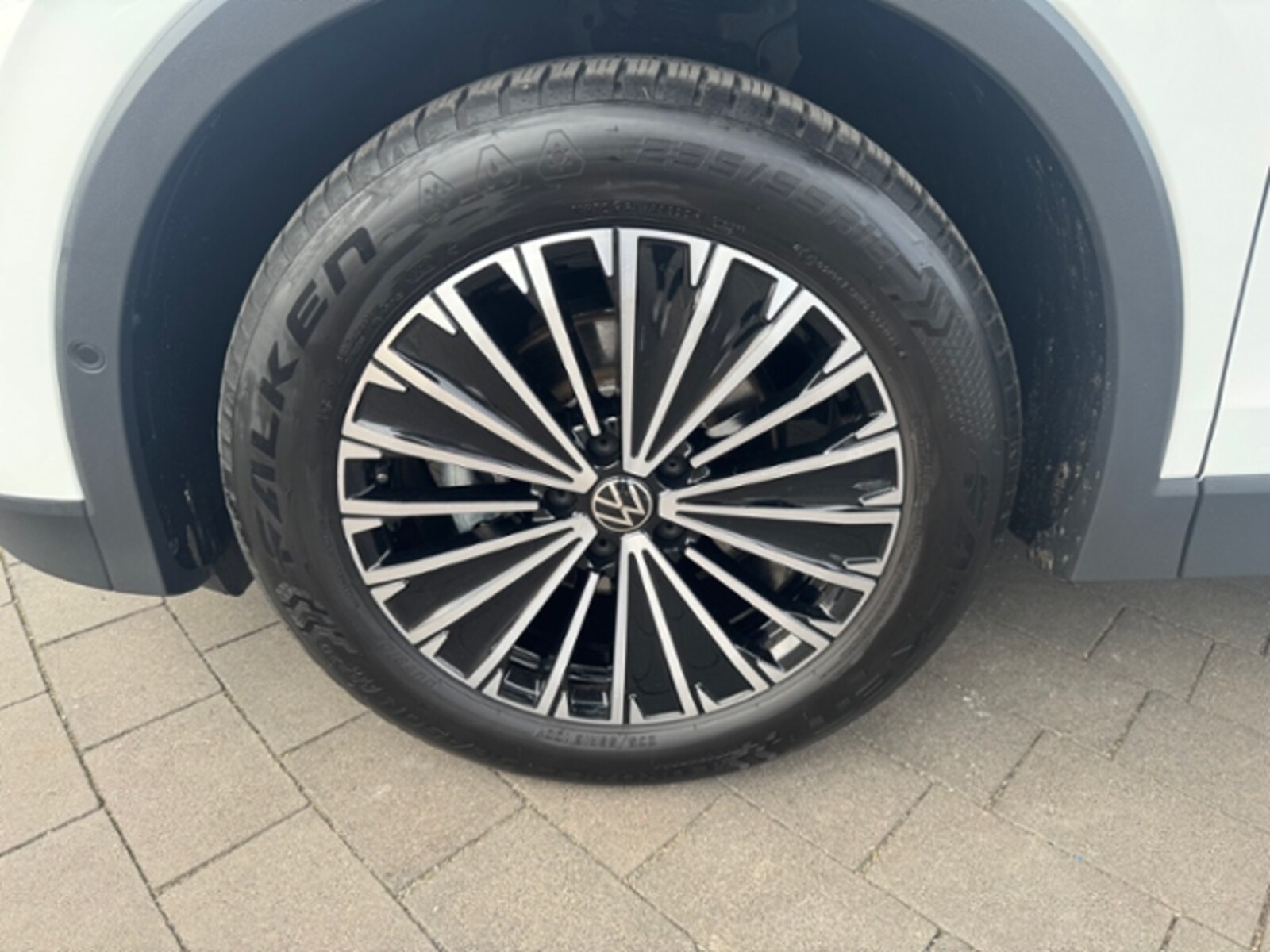 Volkswagen Tiguan – Bild 10