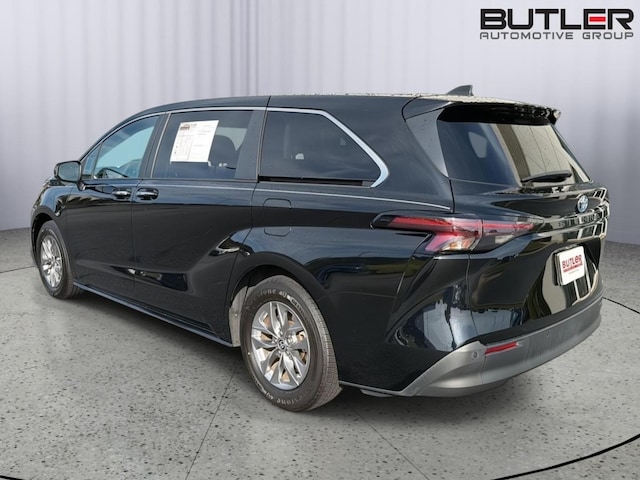 2023 Toyota Sienna