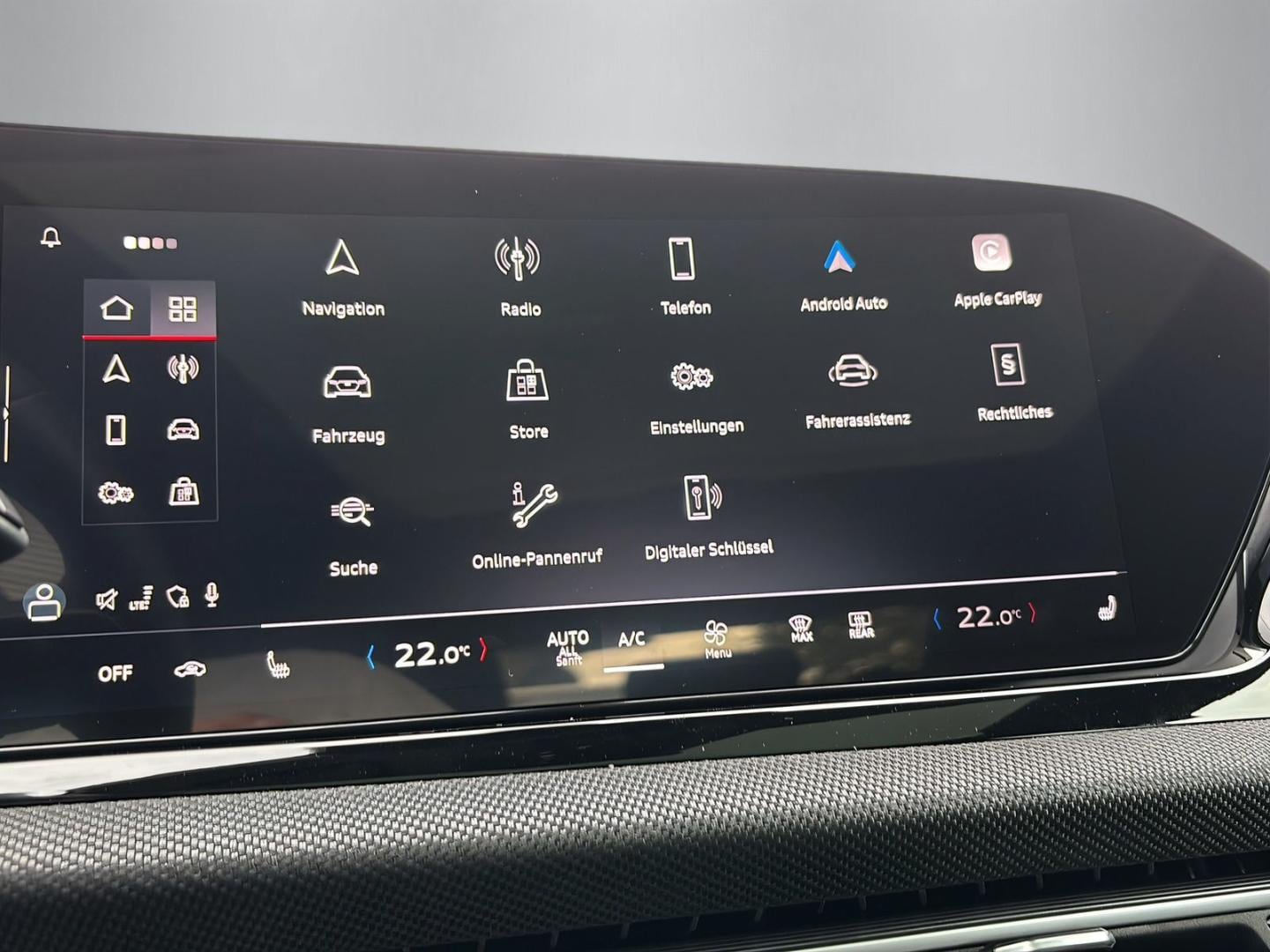 Bild über Audi A6 Avant TDI quattro 150 kW S tronic - für weitere Informationen kontaktieren Sie den Audi Partner