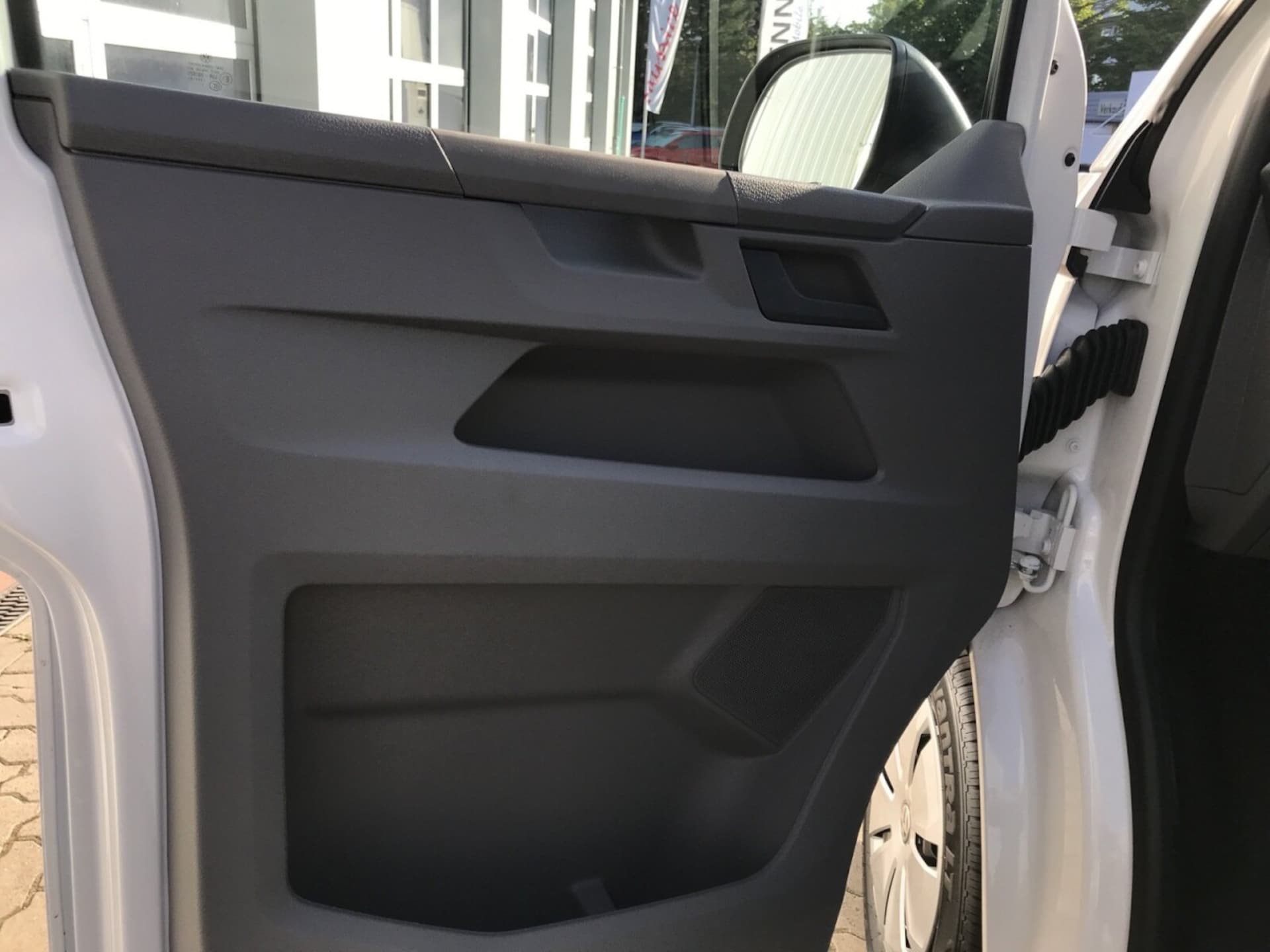 Volkswagen T6.1 Transporter Kasten kurzer Radstand