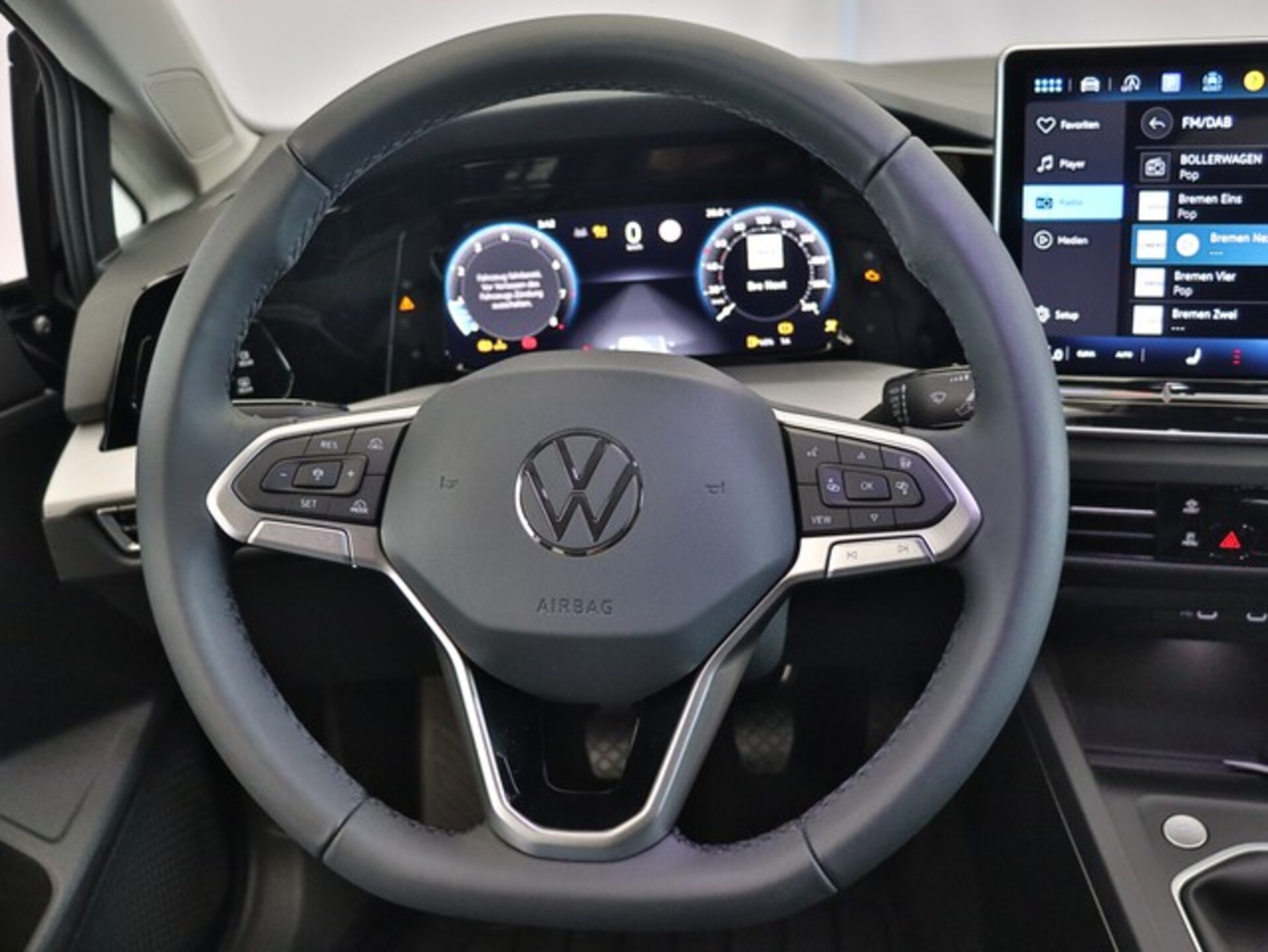 Volkswagen Golf Life