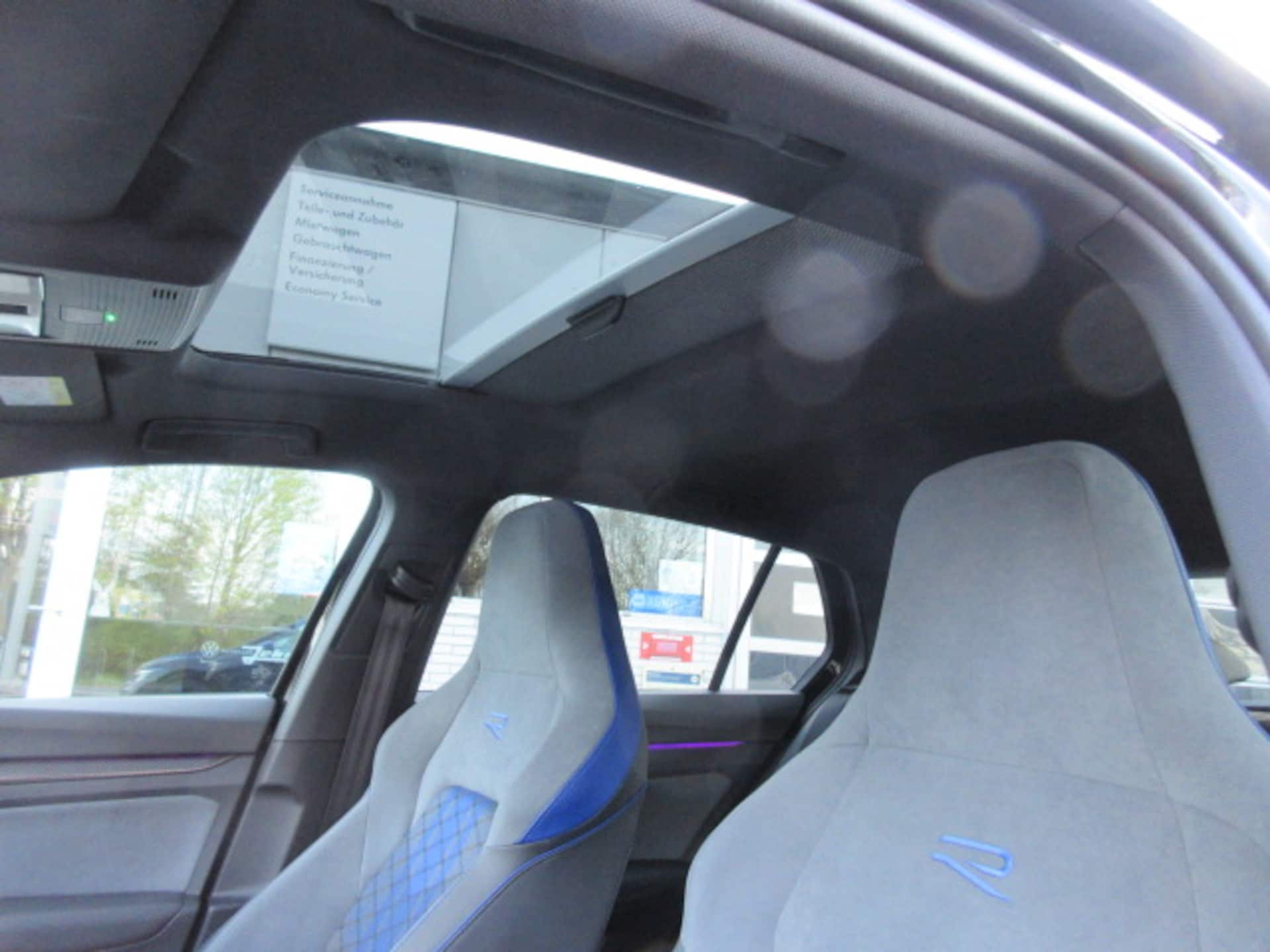 Volkswagen Golf R 20 Years