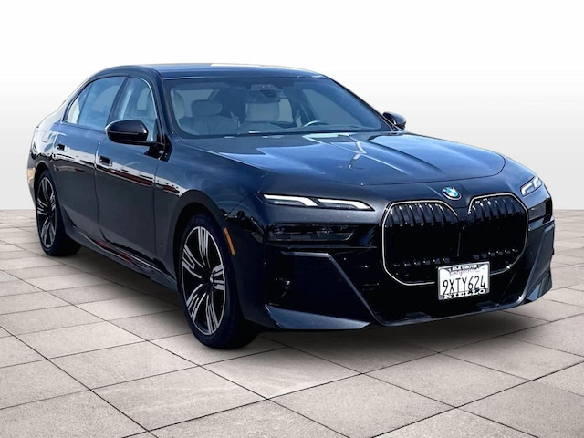 2025 BMW