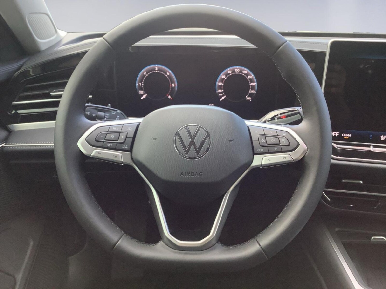 Volkswagen Passat – Bild 12