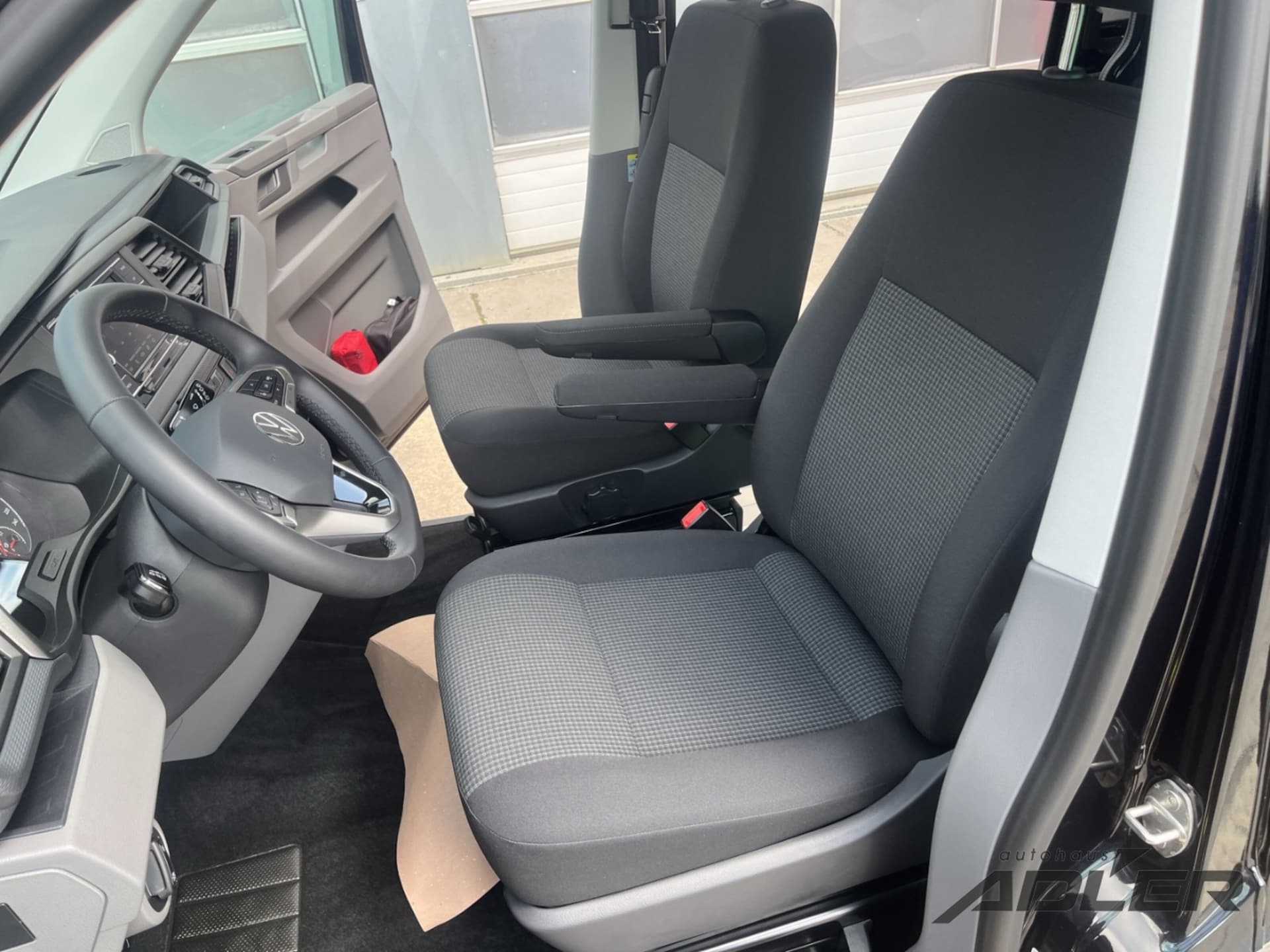 Volkswagen T6.1 Transporter Kasten kurzer Radstand