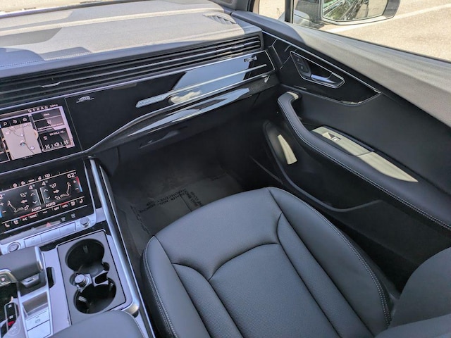 2026 Audi Q7 Premium Plus - Photo 30
