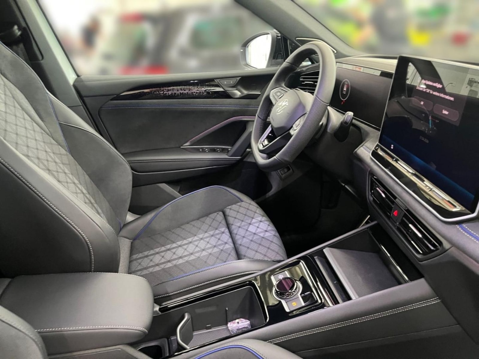 Volkswagen Tiguan – Bild 12