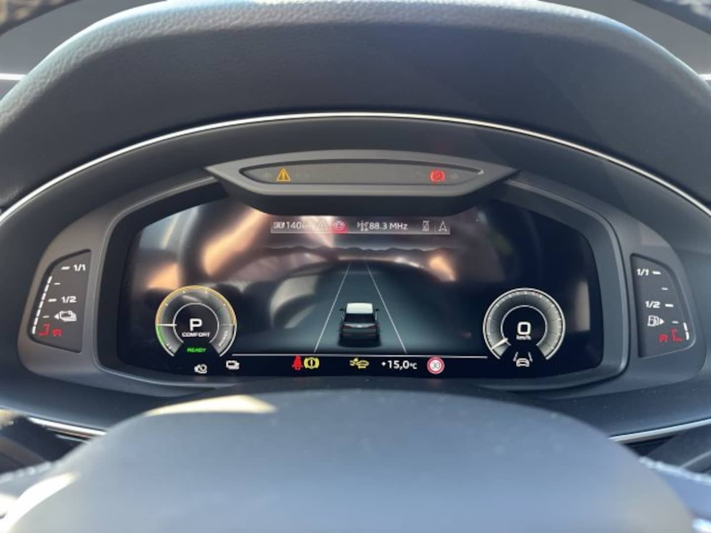 Bild über Audi Q7 SUV TFSI e S line business TFSI e quattro 290 kW tiptronic - für weitere Informationen kontaktieren Sie den Audi Partner