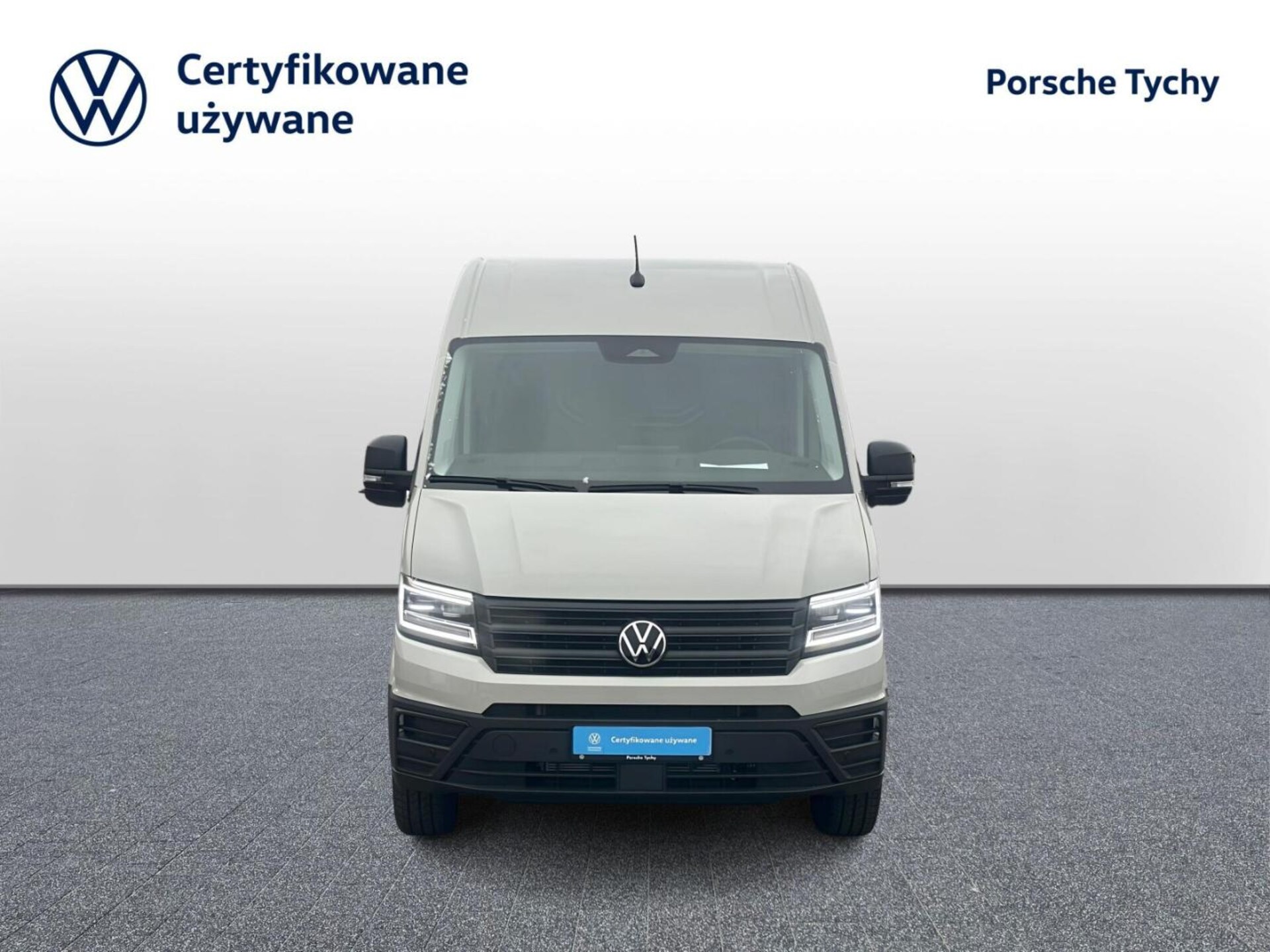 Volkswagen Crafter Furgon średni rozstaw osi