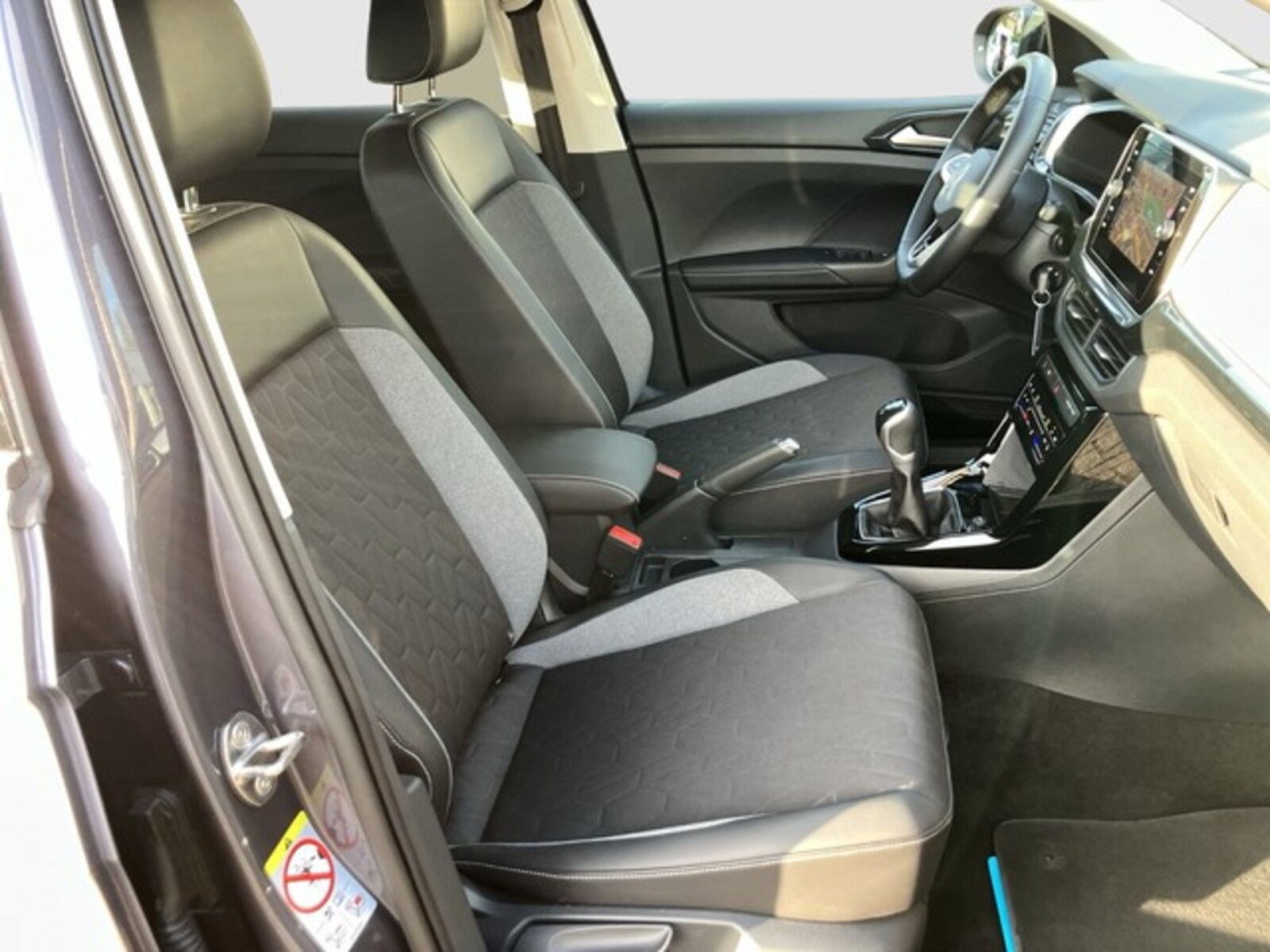 Volkswagen T-Cross – Bild 16