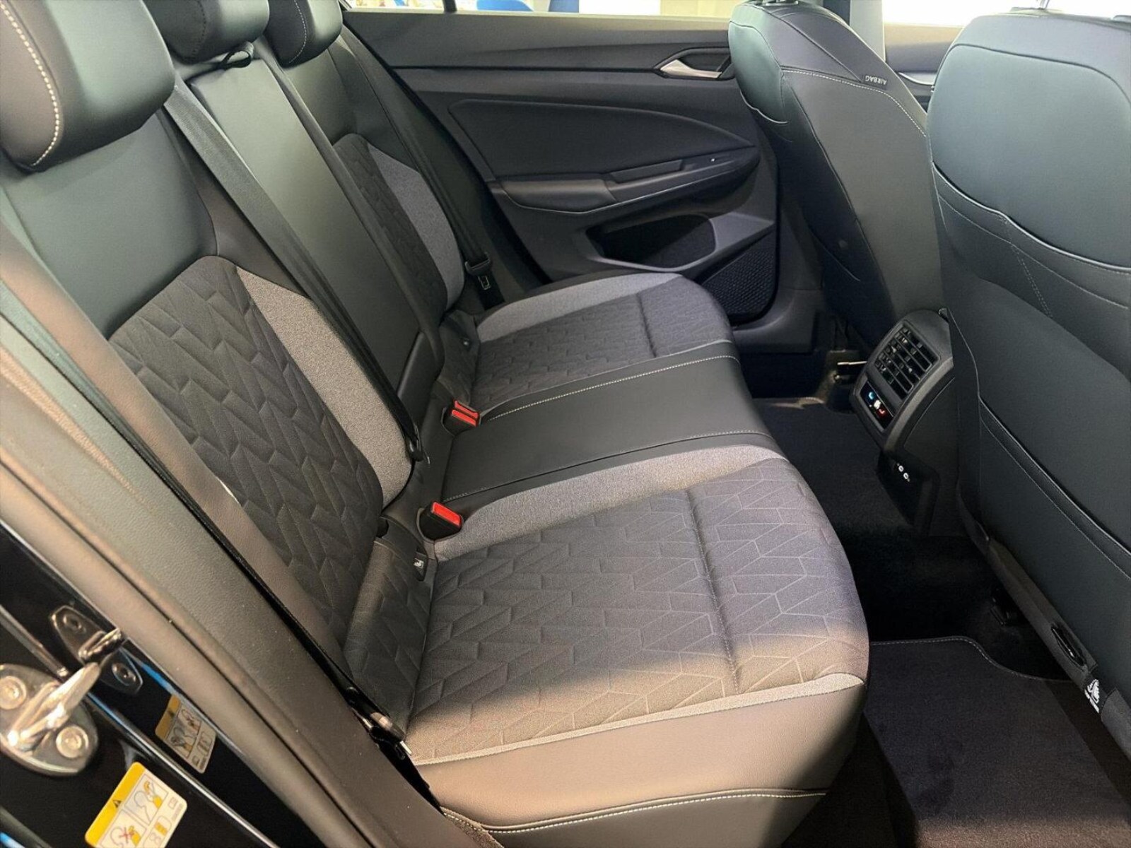 Volkswagen Golf – Bild 9