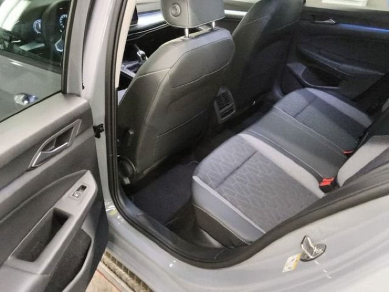 Volkswagen Golf – Bild 4