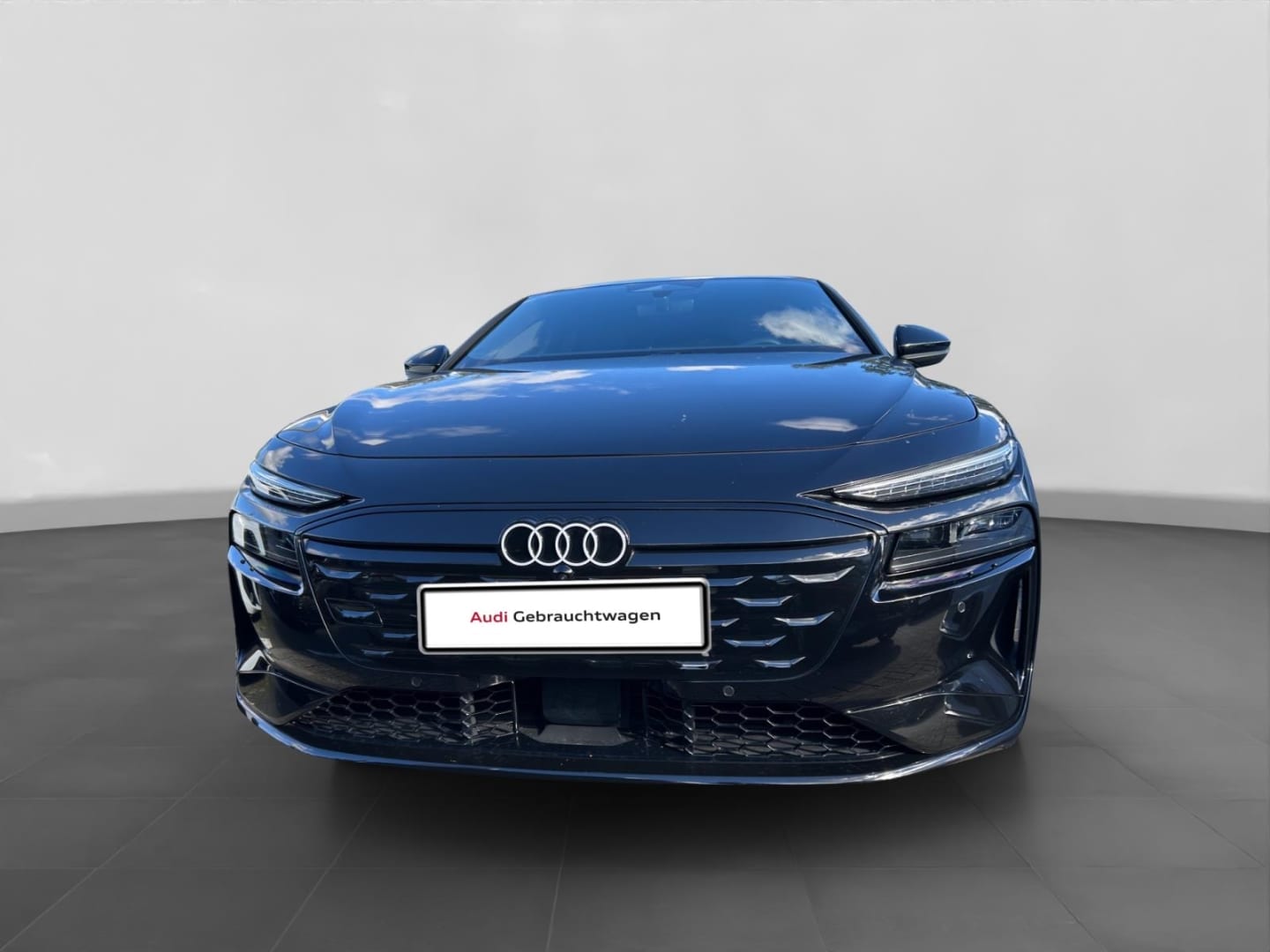 Bild über Audi A6 Avant e-tron e-tron quattro - für weitere Informationen kontaktieren Sie den Audi Partner
