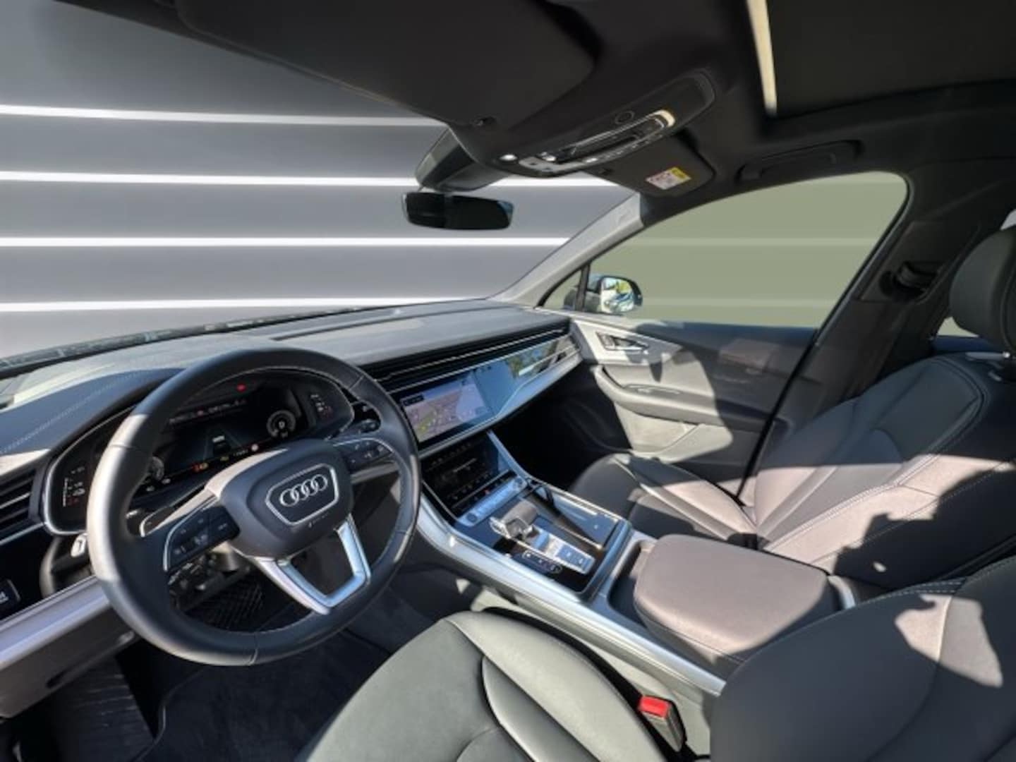 Bild über Audi Q7 SUV TFSI e S line business TFSI e quattro 290 kW tiptronic - für weitere Informationen kontaktieren Sie den Audi Partner