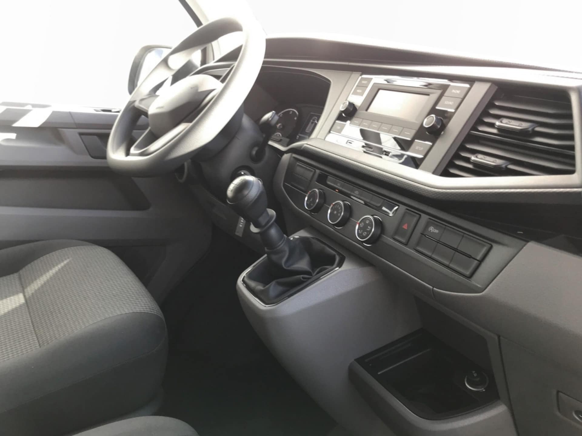 Volkswagen T6.1 Transporter Kasten kurzer Radstand