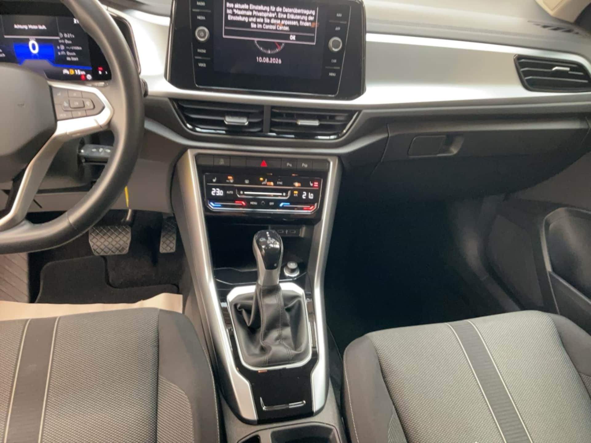 Volkswagen T-Roc Life