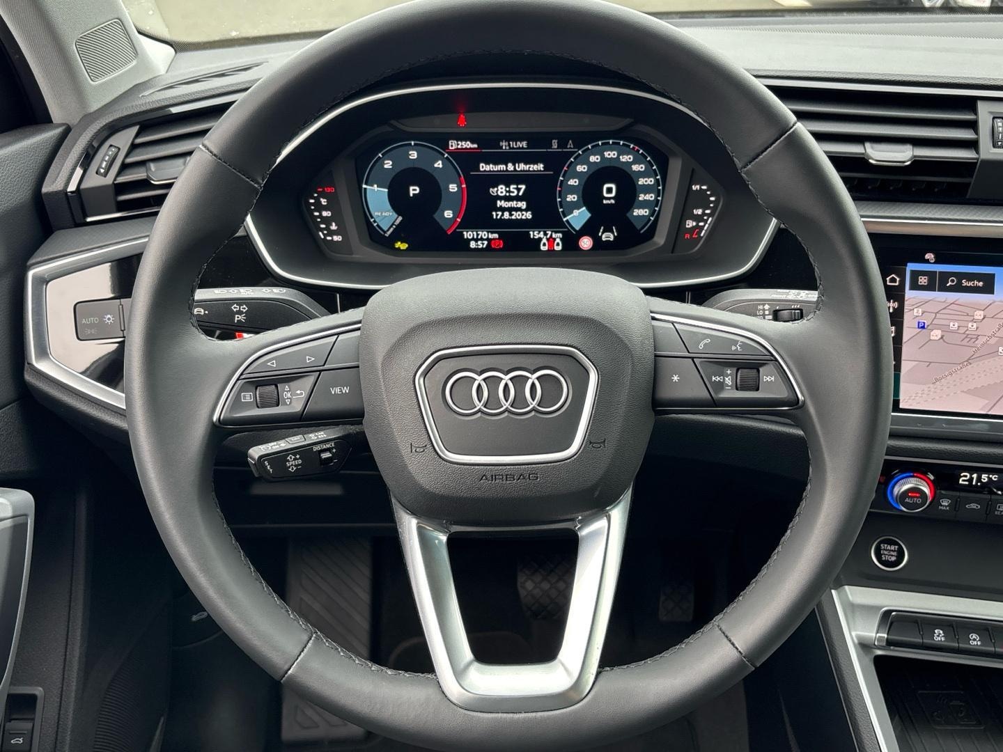 Bild über Audi Q3 TDI 110 kW S tronic - für weitere Informationen kontaktieren Sie den Audi Partner