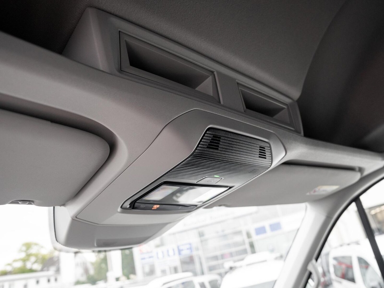 Volkswagen Crafter Kasten langer Radstand – Bild 18