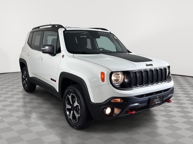 Photo of 2020 Jeep Renegade 