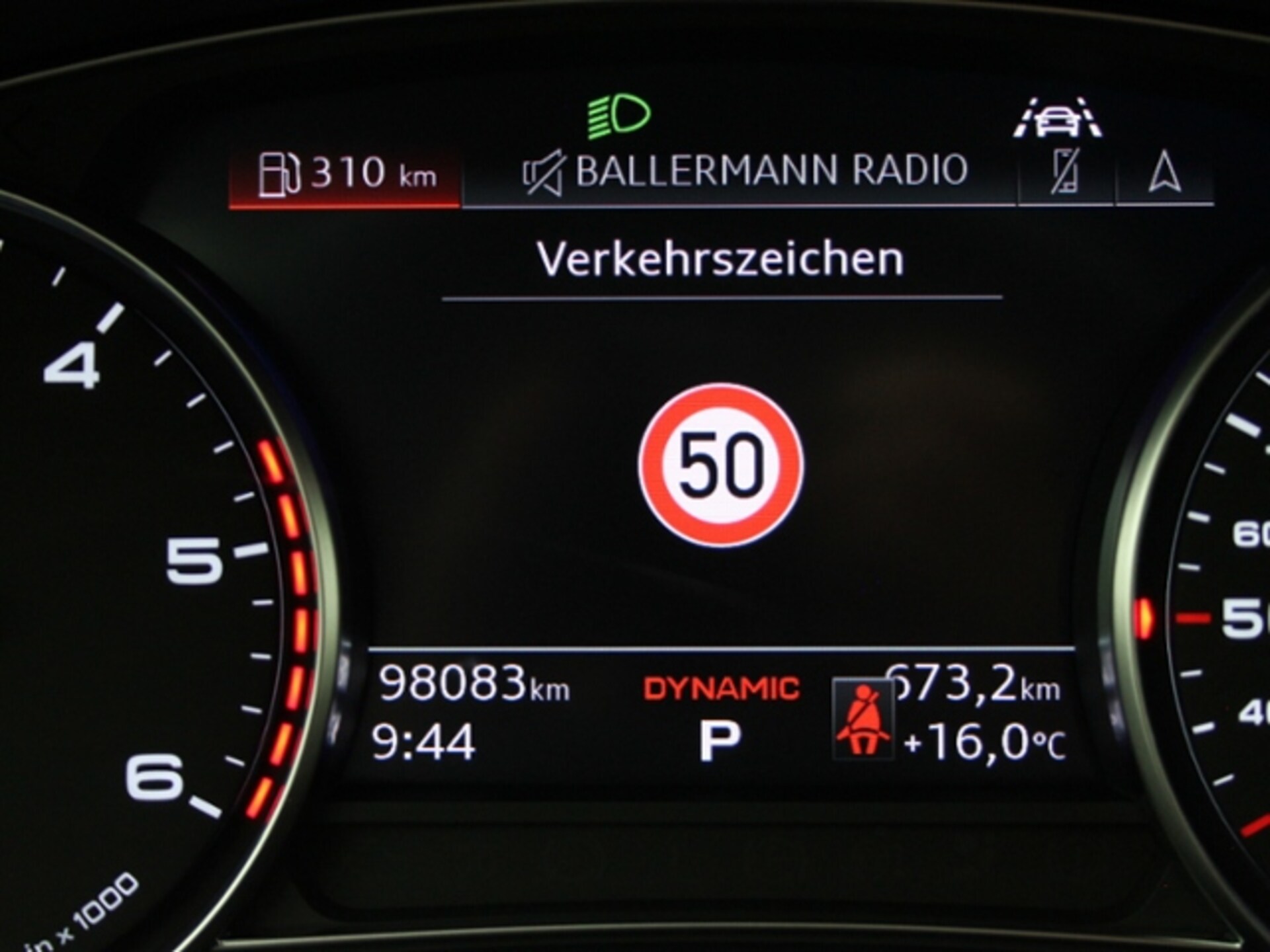 Audi A6 Avant
