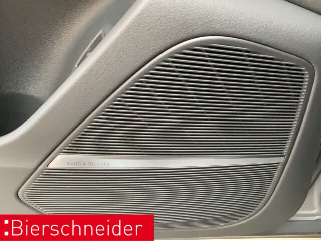 Image about Audi RS Q8 TFSI quattro tiptronic