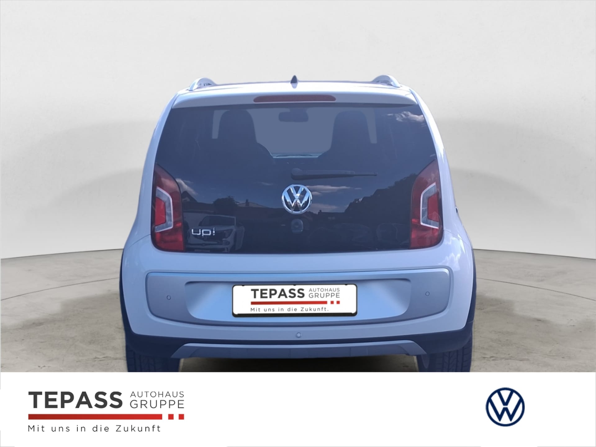Volkswagen up! cross up!