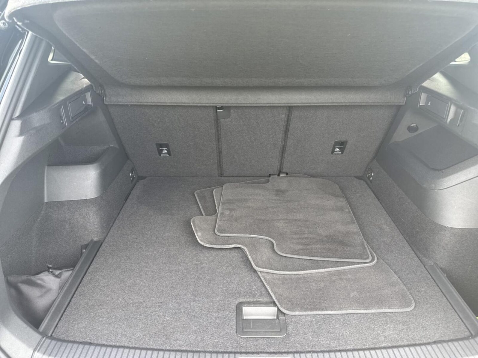 Volkswagen Tiguan – Bild 14