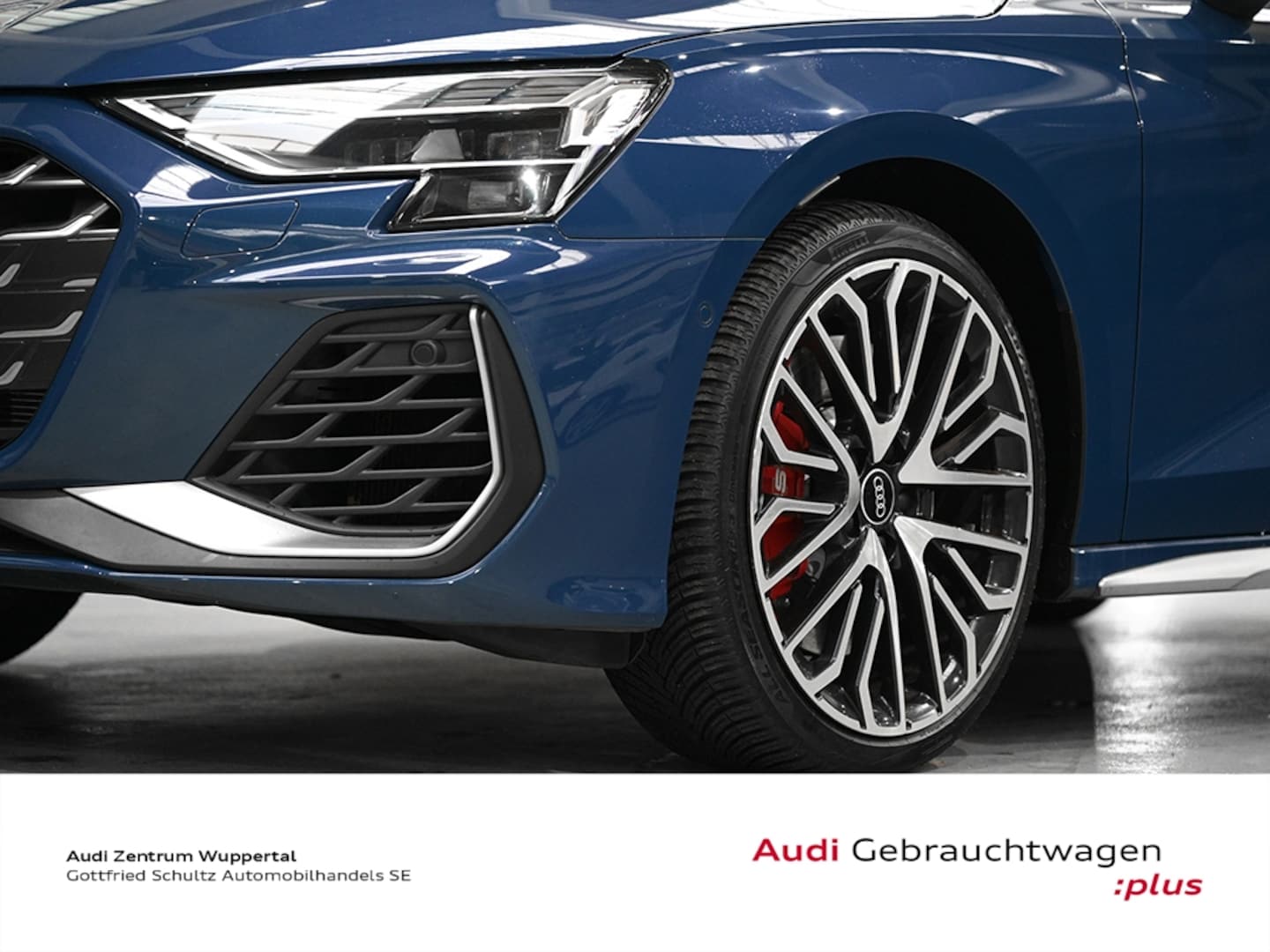Bild über Audi S3 Limousine TFSI quattro S tronic - für weitere Informationen kontaktieren Sie den Audi Partner