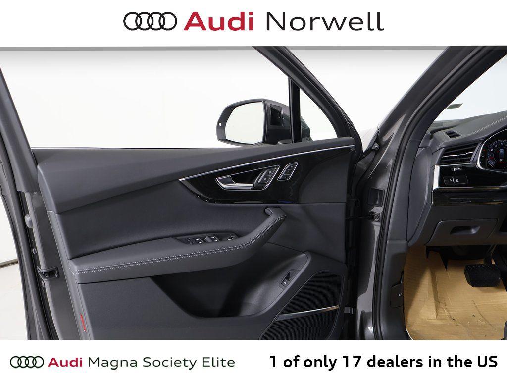 2025 Audi Q7 Premium Plus - Photo 22