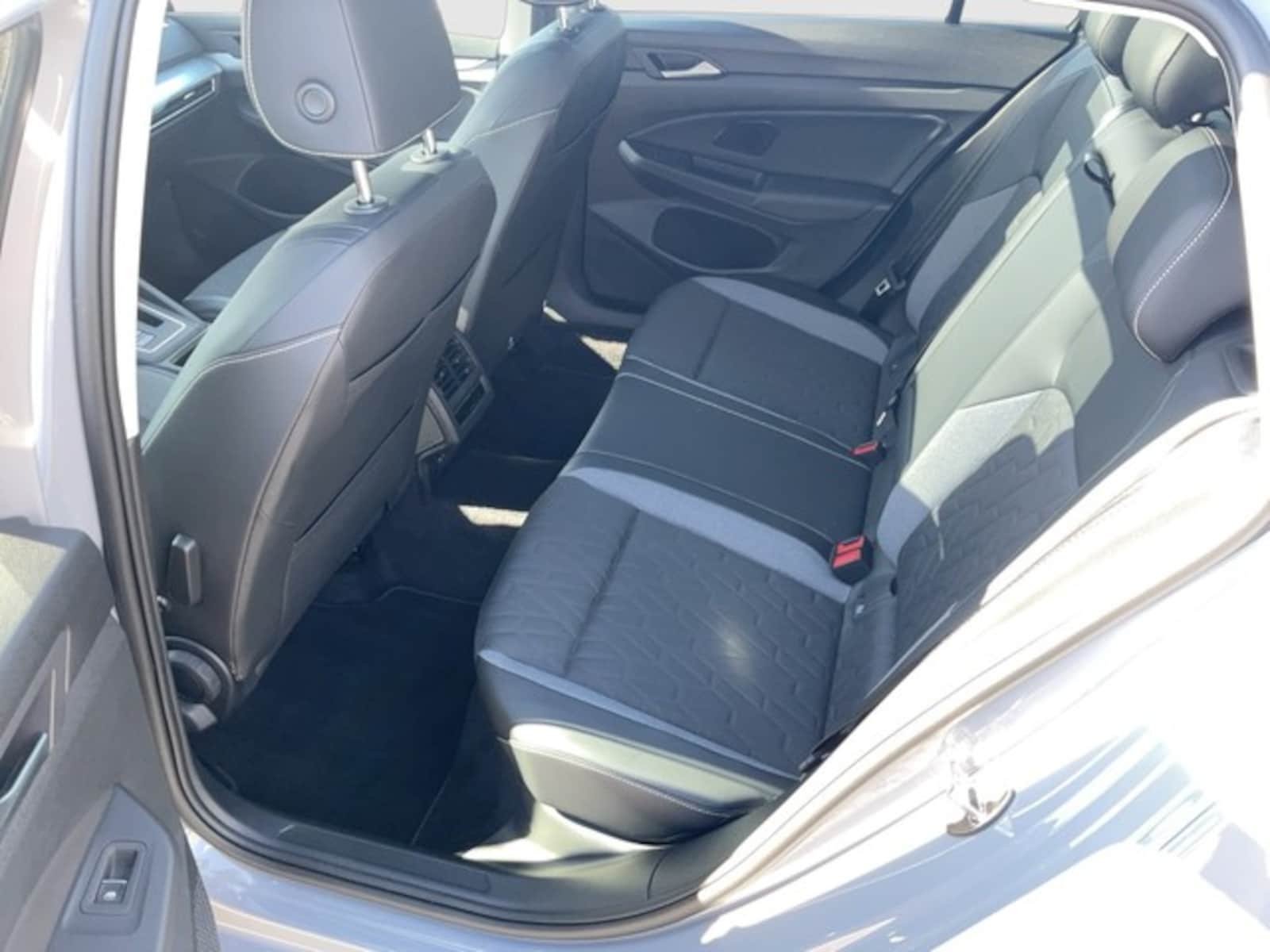 Volkswagen Golf Variant – Bild 11