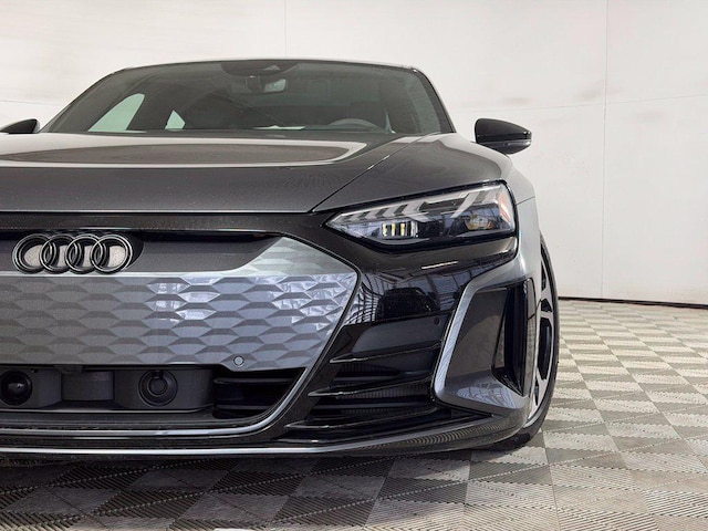 Used 2024 Audi e-tron GT Premium Plus with VIN WAUCJBFW7R7001570 for sale in Honolulu, HI