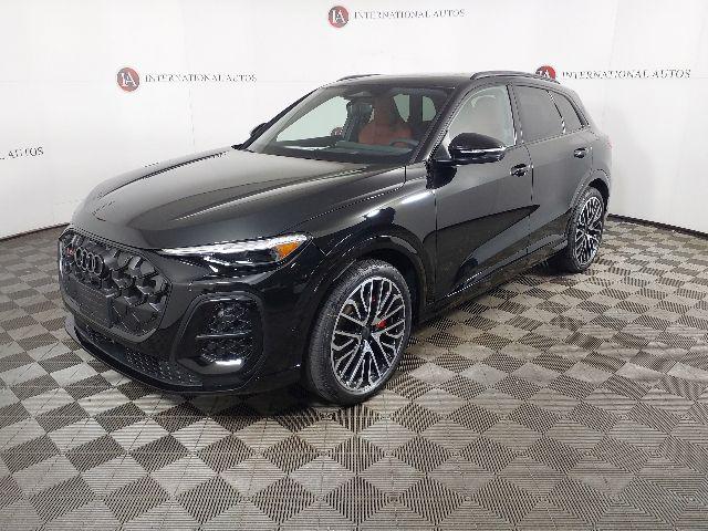 2026 Audi SQ5 Prestige quattro's photo